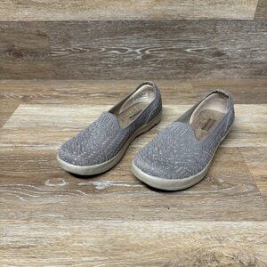 Skechers Performance On-The-Go-Bliss Soft Knit Shoe Women's Size 6